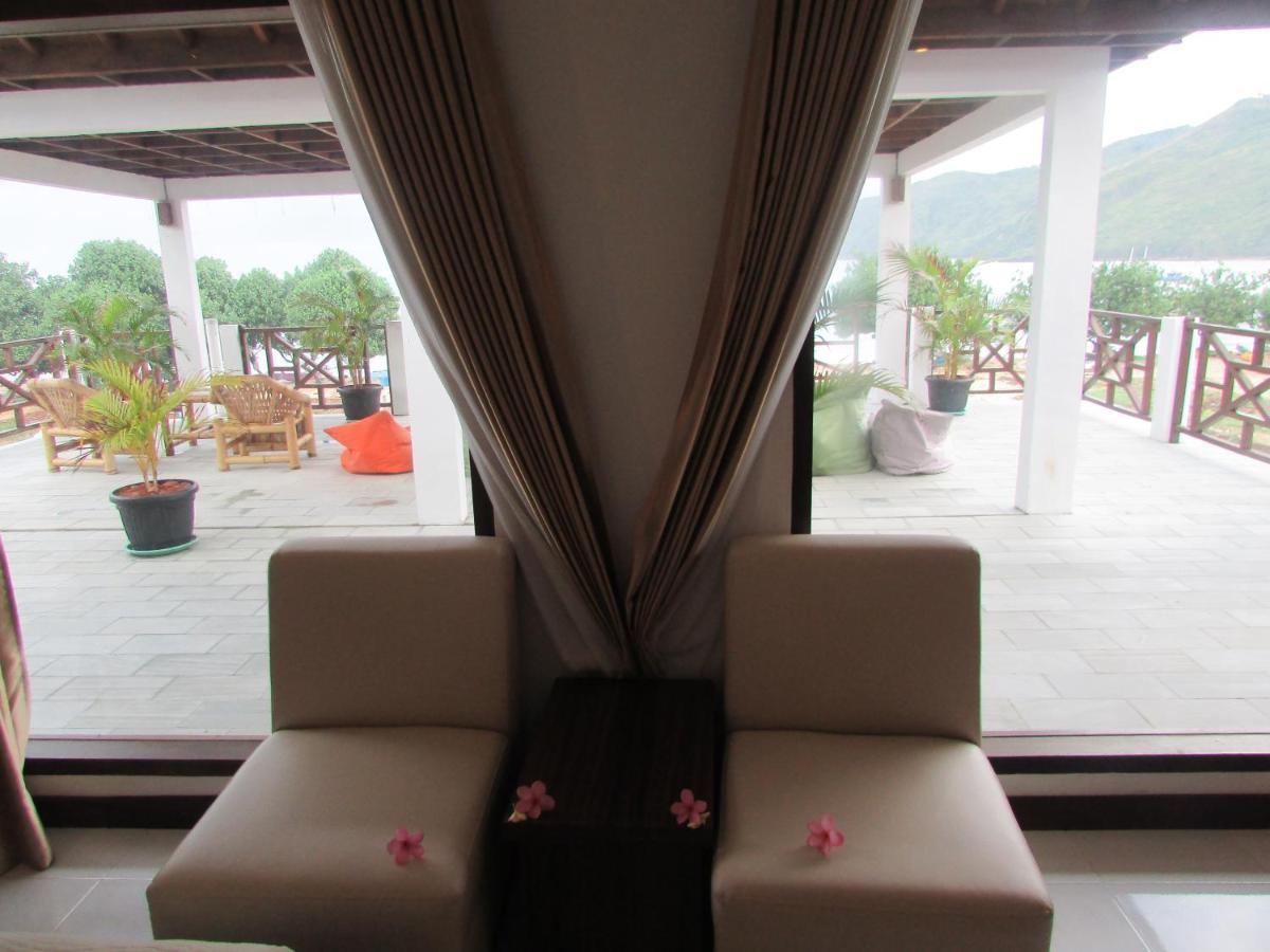 Friends Beach Hotel Kuta  Eksteriør billede