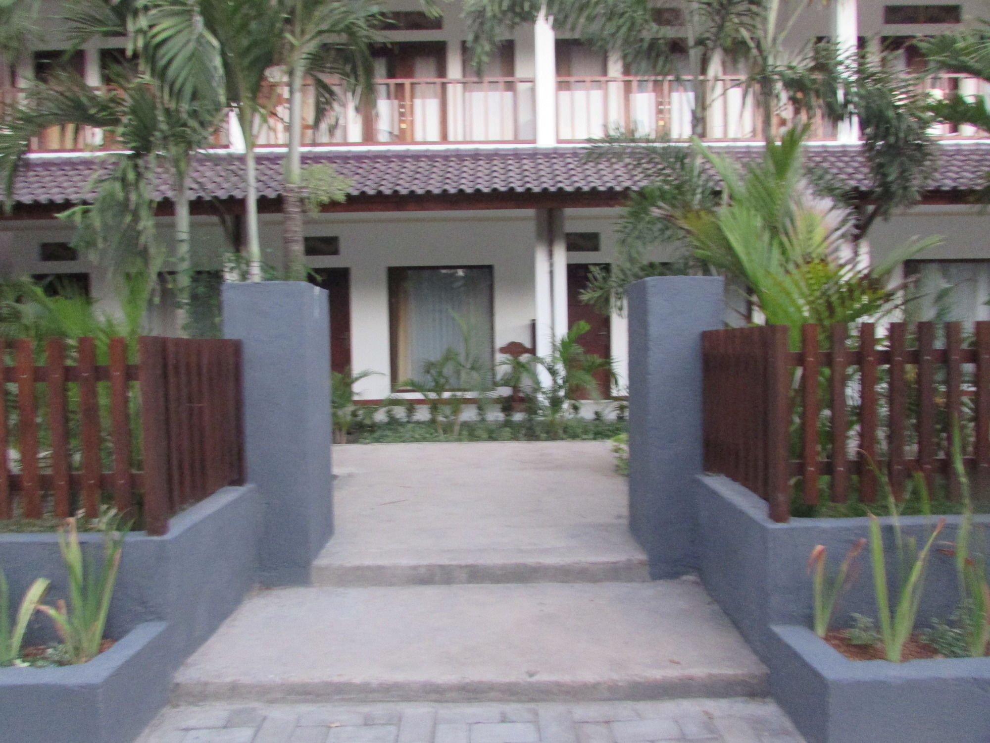 Friends Beach Hotel Kuta  Eksteriør billede
