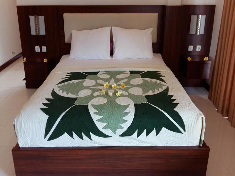 Friends Beach Hotel Kuta  Eksteriør billede